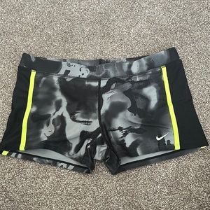 Nike Dri-Fit Training Short Medium